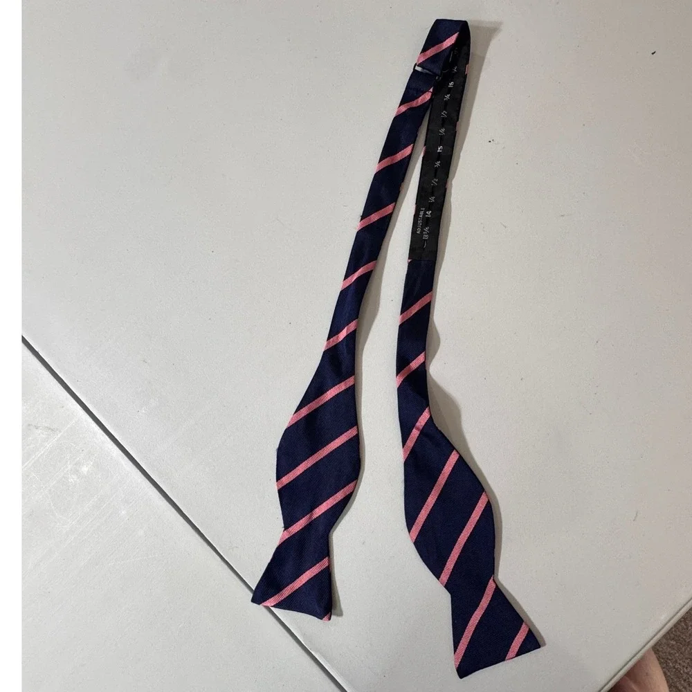 Brooks Brothers Mens Silk Bow Tie Navy Pink Repp Stripe Made in USA Adjustable